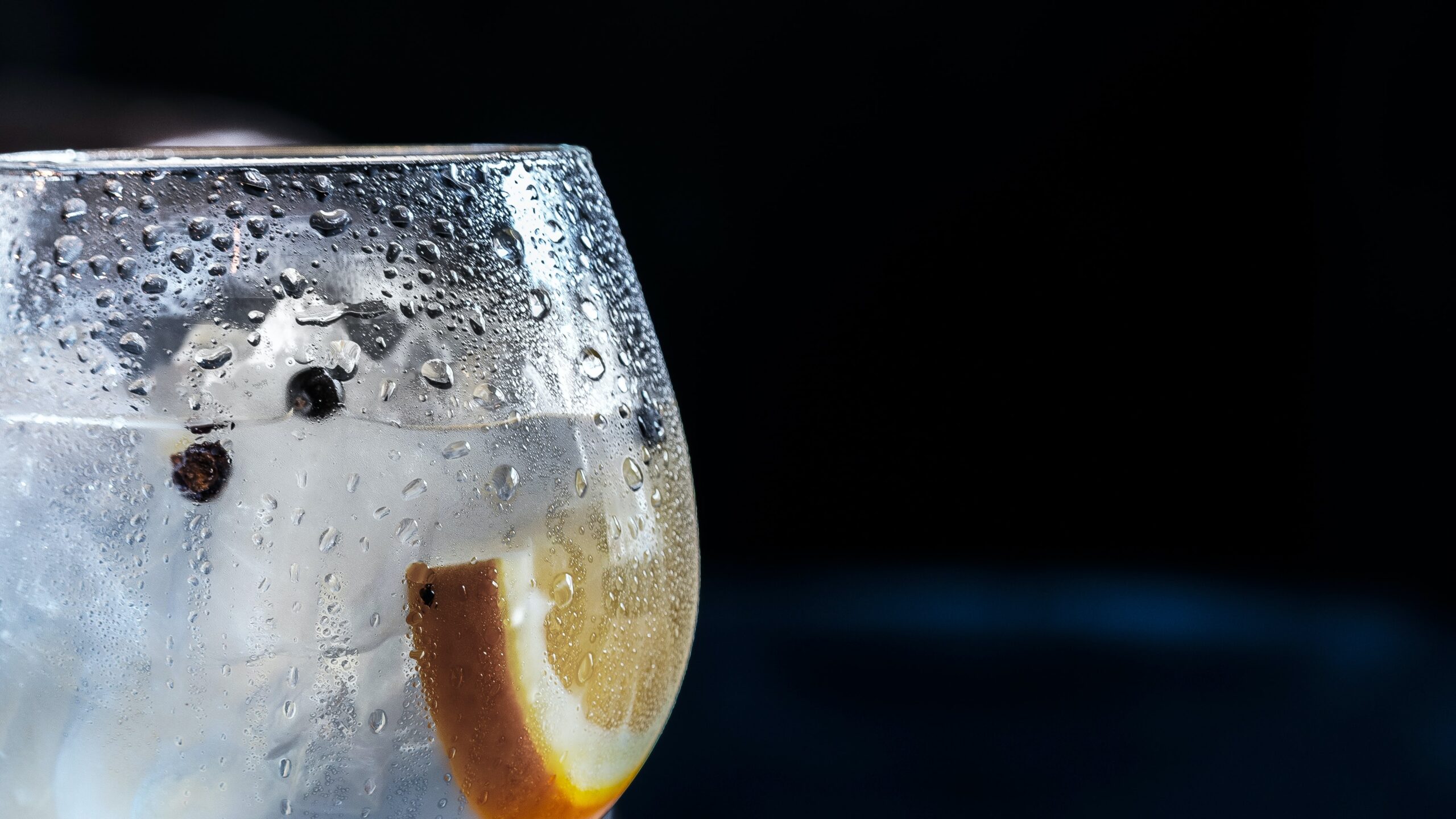 Classic Gin & Tonic Cocktail Kit - per 10 persone - con anche il ghiaccio